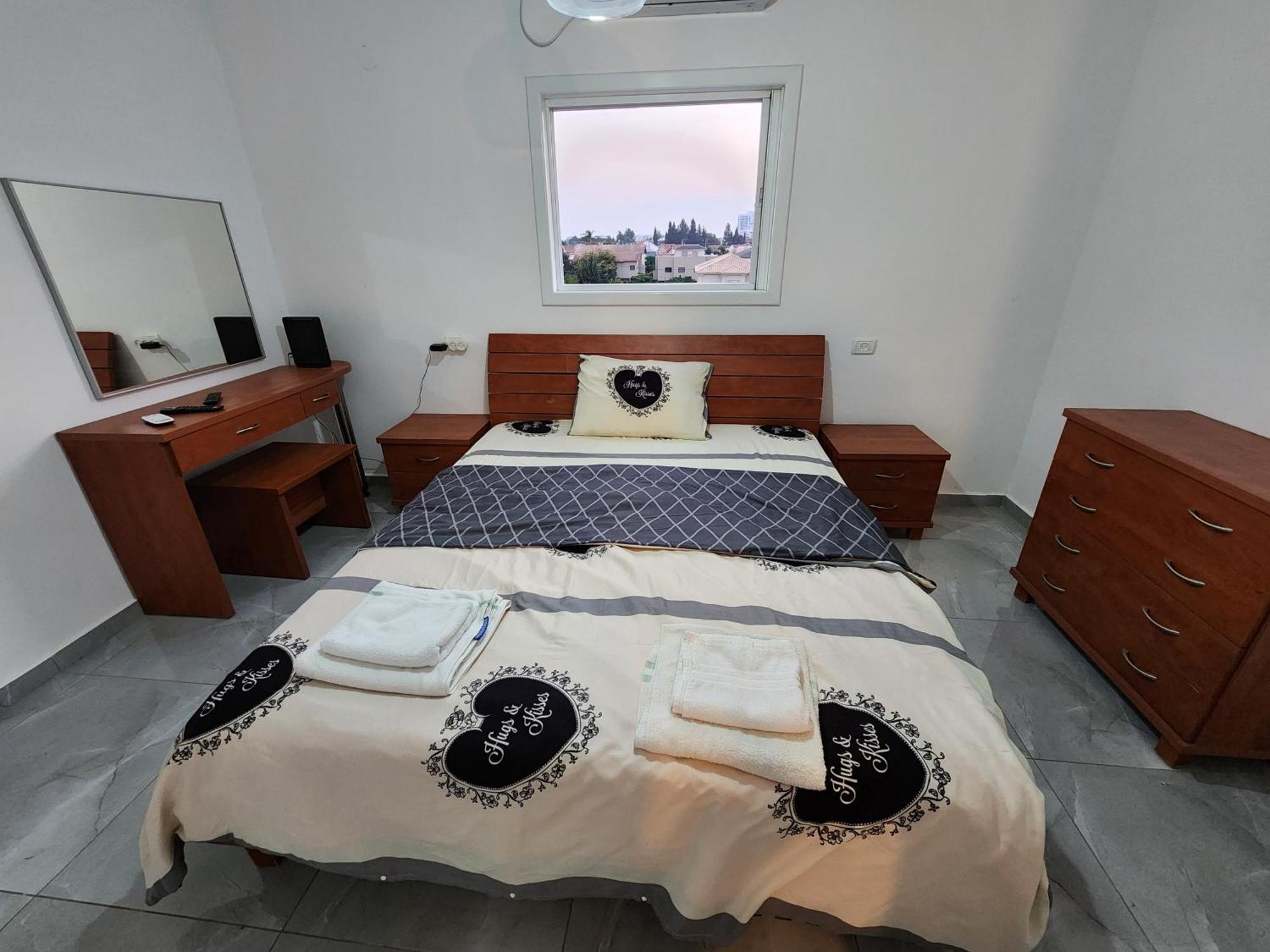 Short Term Stay In Rehovot Central Location Near Nes Ziona Rishon Lezion Jerusalem And Tel Aviv エクステリア 写真